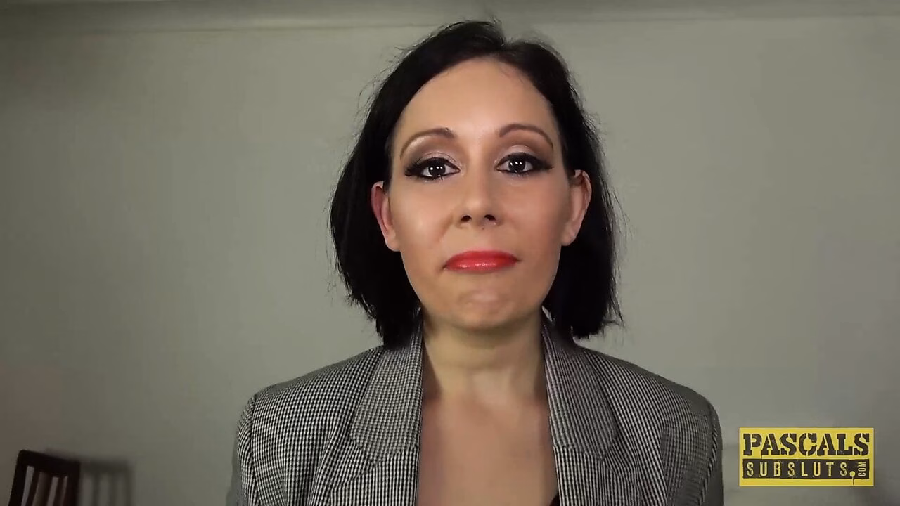 PASCALSSUBSLUTS – Classy UK MILF Belle OHara submits to dom